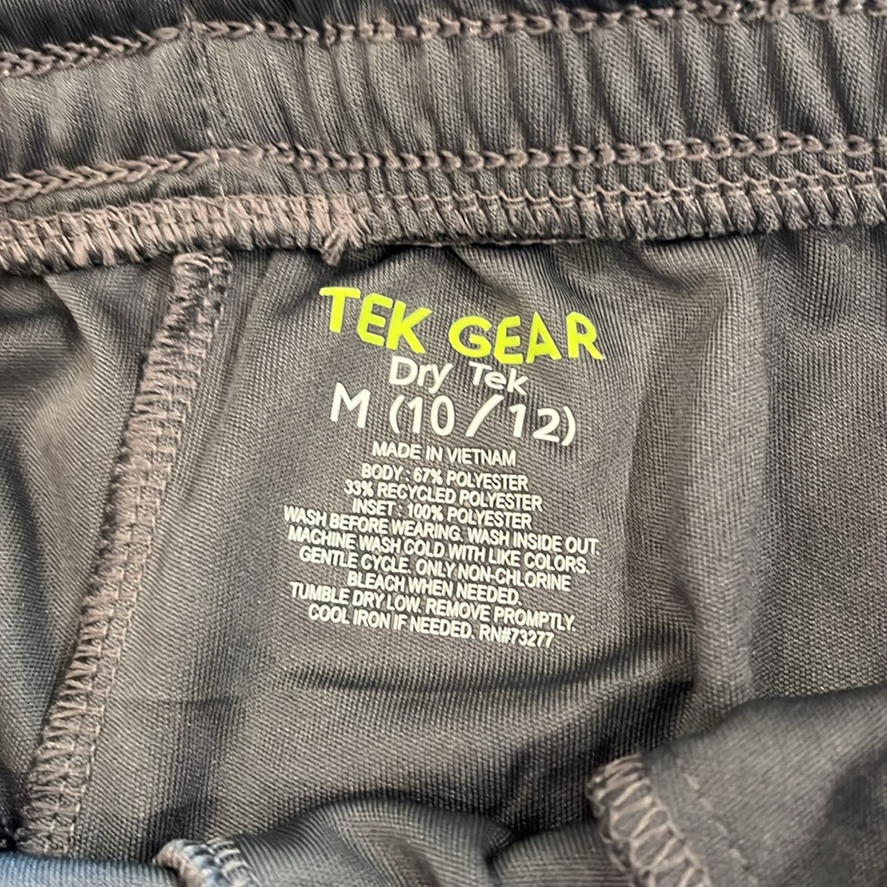 NWOT TEK Gear Bundle of 3 Boys Shorts. Sz. Med 10-12 side pockets. Elastic waist - Picture 10 of 11